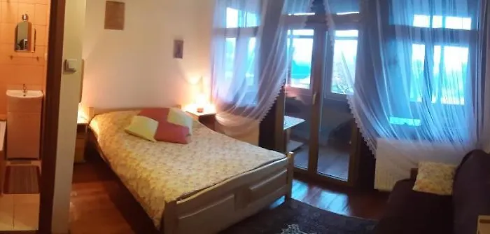 Swit * Makow Podhalanski